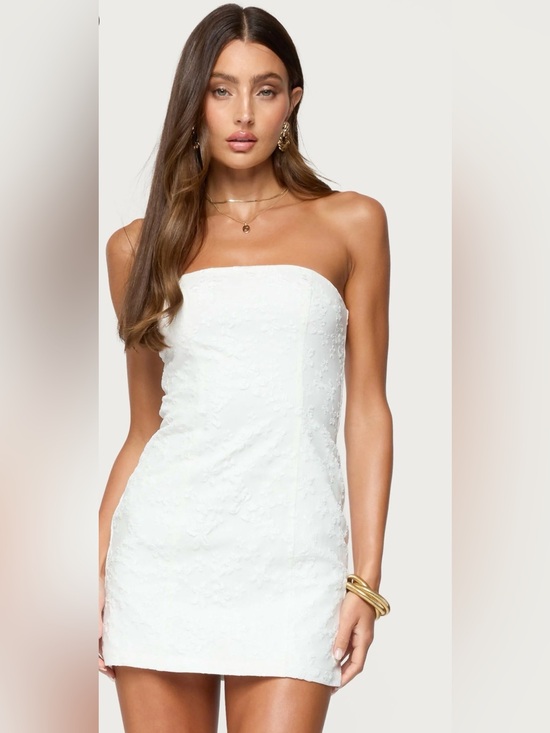 Edikted Dresses & Skirts - Edikted Textured Flowers Strapless Mini Dress Size Small NWT